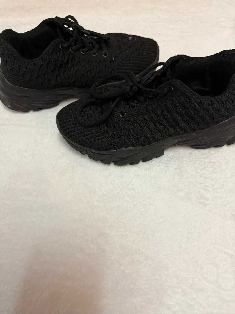 Women Black Knit Lace-Up Sneakers
